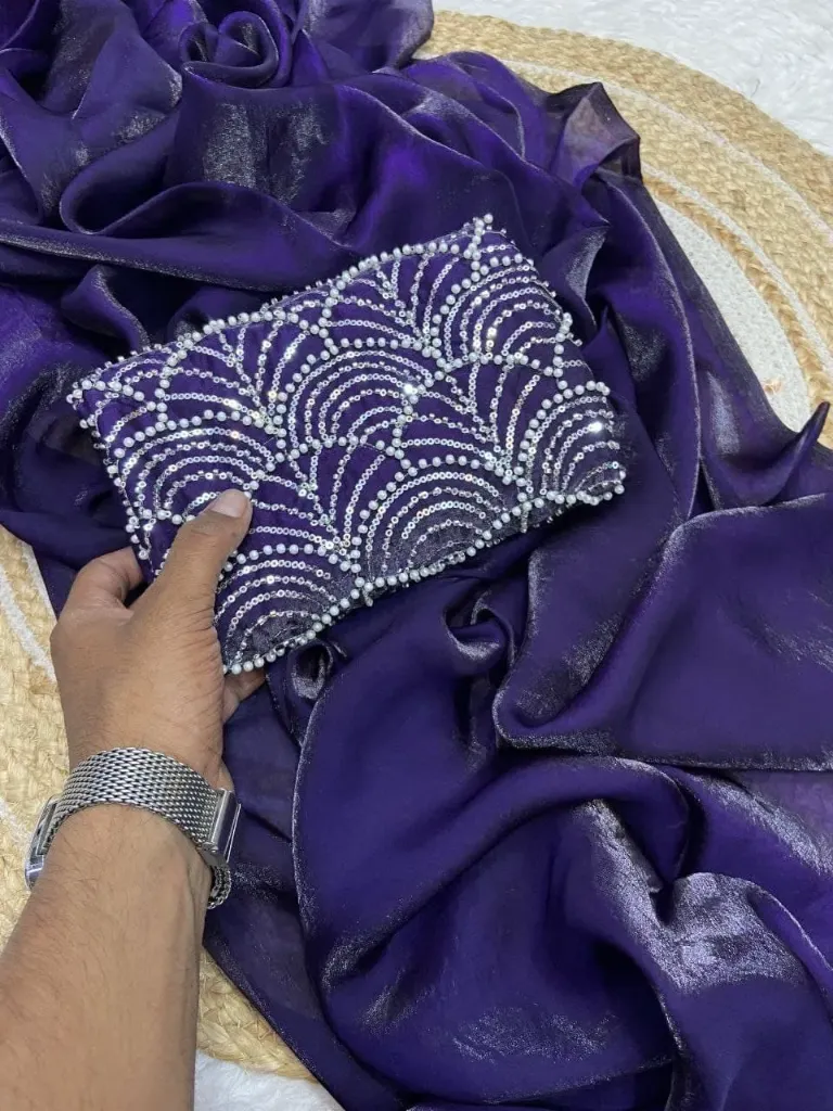 Space queen saree