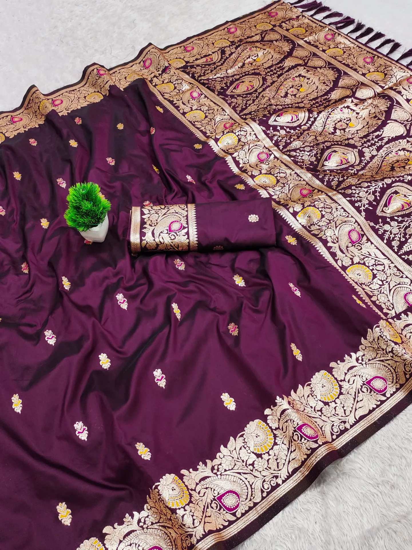 Silk Vanarasi saree